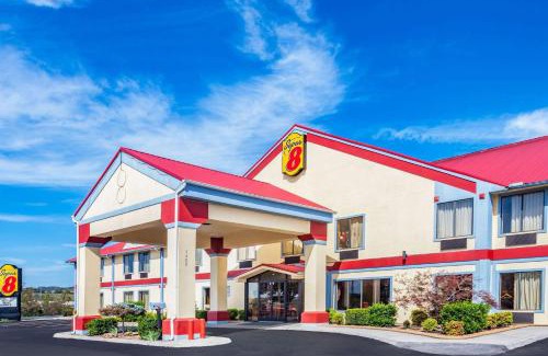 Morristown Hotel | Super 8 by Wyndham Morristown/South