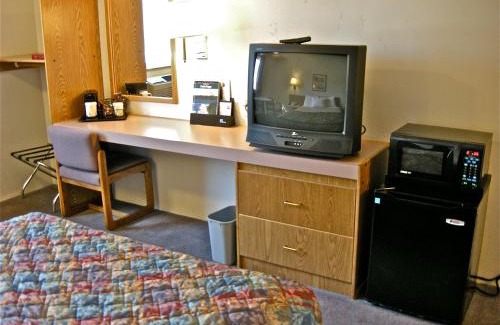 Redmond Hotel | Super 8 by Wyndham Redmond