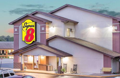 Roanoke Hotel | Super 8 by Wyndham Roanoke VA