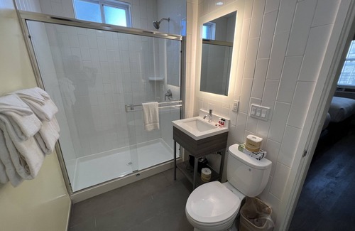 Theater District Hotel | Super 8 by Wyndham San Francisco/Union Square Area
