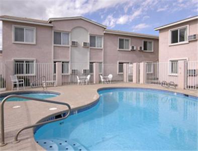 Polvadera Hotel | Super 8 by Wyndham Socorro