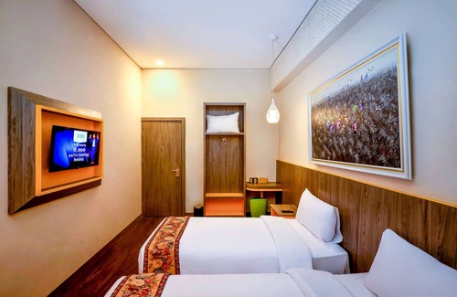 Surakarta Hotel | Super 8 By Wyndham Solo Indonesia