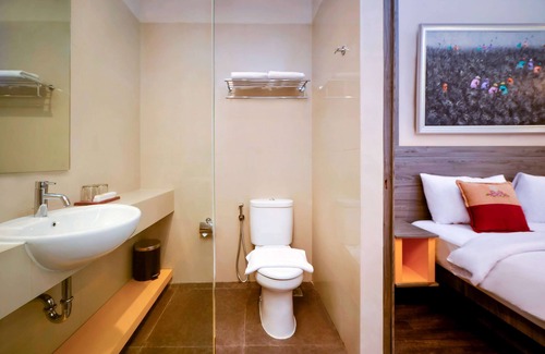 Surakarta Hotel | Super 8 By Wyndham Solo Indonesia