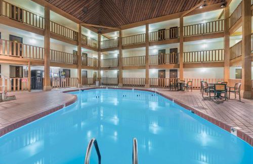 Spearfish Hotel | Super 8 by Wyndham Spearfish