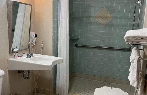 Sturgis Hotel | Super 8 by Wyndham Sturgis