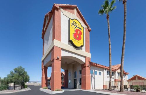 Tucson Hotel | Super 8 by Wyndham Tucson/Grant Road Area AZ