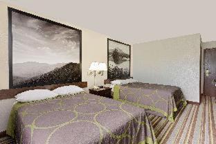 Waynesboro Hotel | Super 8 by Wyndham Waynesboro