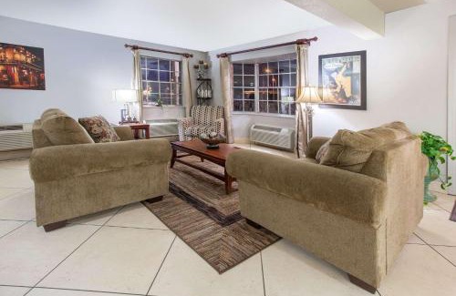 West Monroe Hotel | Super 8 by Wyndham West Monroe