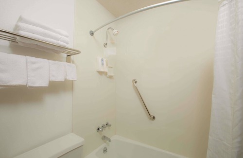 Williams Hotel | Super 8 by Wyndham Williams