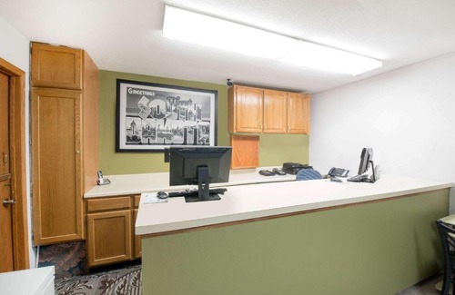 Winner Hotel | Super 8 by Wyndham Winner SD