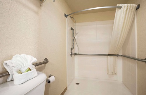Woodward Hotel | Super 8 by Wyndham Woodward