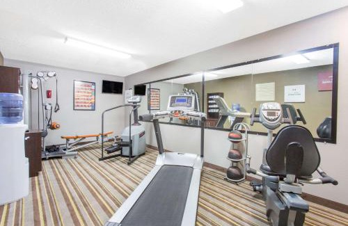 Wytheville Hotel | Super 8 by Wyndham Wytheville