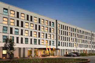 Bruhl-Guterbahnhof Hotel | Super 8 Freiburg
