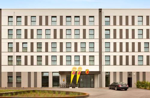Bruhl-Guterbahnhof Hotel | Super 8 Freiburg