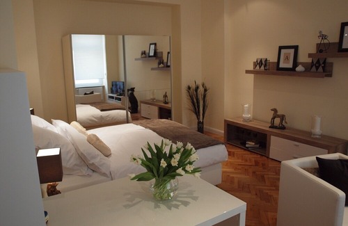 Moabit Apartment | Super * * * apartment at the main station with garden, internet, washing machine