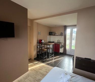 Quartier Saint-Clement - Jardin des Plantes Apartment | Super Appartement à deux pas du jardin des plantes