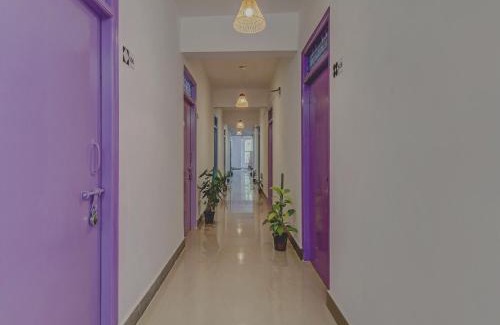 JP Nagar Hotel | Super Capital O Elite Stay Jp Nagar Near SRI SATHYA GANAPATHI SHIRDI SAIBABA Temple