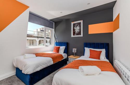 Montpelier Apartment | Super Central 2 Bedroom Flat Next To Brighton Shopping Center & Beach