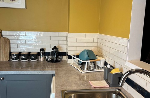 Royal Tunbridge Wells House | Super cosy and stylished 4bed family-sized cottage near the pantiles.