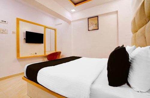 Andheri West Hotel | Super Collection O Andheri West Near KokilaBen Hospital
