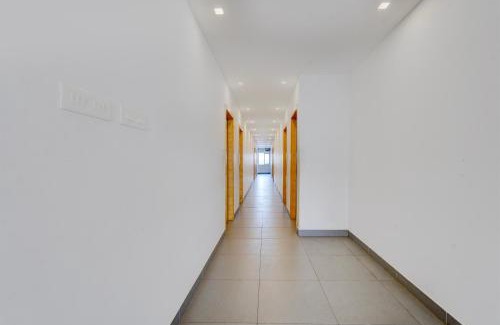 Chennai Hotel | Super Collection O Eswar Grand Residency