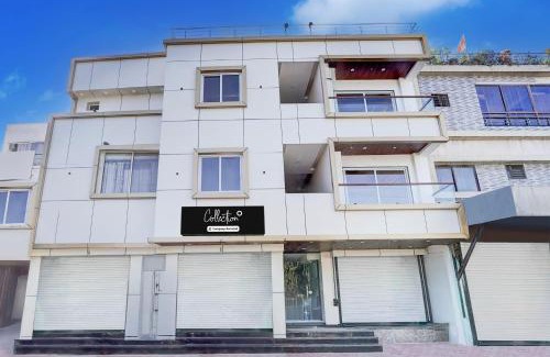 Indore Hotel | Super Collection O Ganeshpuri Indore