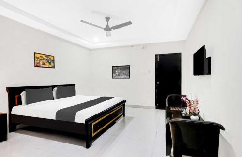 Visakhapatnam Hotel | Super Collection O Daba Garden Road