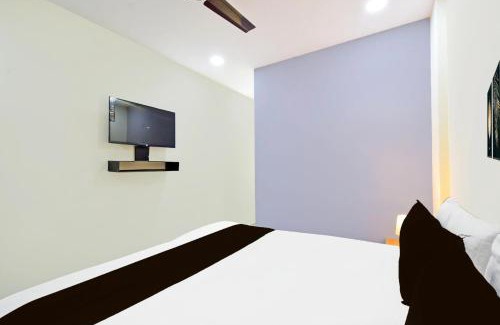 Hyderabad Hotel | Super Collection O Jagadgirigutta Road