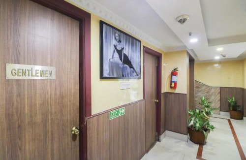 Sector V Hotel | Super Collection O Radha Kanhaiya