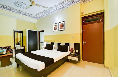 Amer Fort Road Hotel | Super Collection O Ramgarh Mod Near Hawa Mahal Formerly Hotel NG Palace
