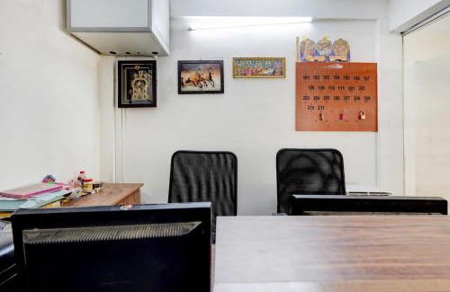 Chennai Hotel | Super Collection O Sathyabama University Sithalapakkam Formerly Srinivasa Residency