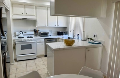 Palm Desert Condo | Super Cute S. Palm Desert 2-BR Condo in Deep Canyon Tennis Club