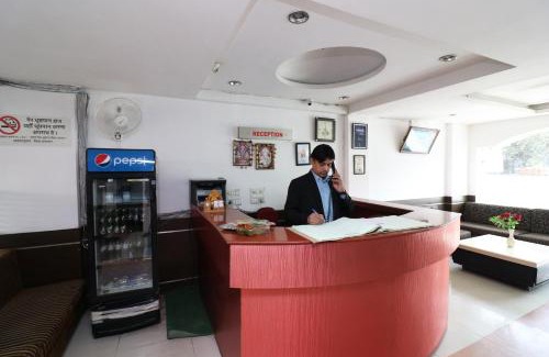 Maharana Pratap Nagar Hotel | Super HOTEL GUD STAY