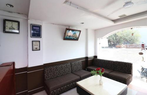 Maharana Pratap Nagar Hotel | Super HOTEL GUD STAY