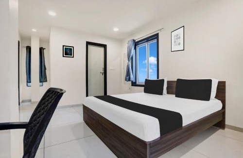 Kakinada Hotel | Super Hotel O Ashok Nagar Near JNTU College