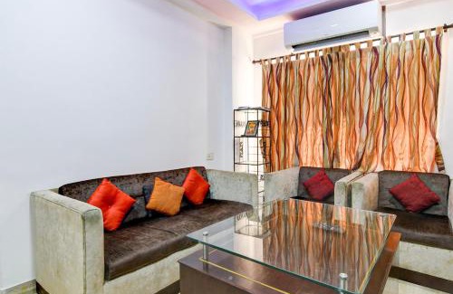 New Town Hotel | Super Hotel O New Town Near Axis Mall formerly Spandan Inn