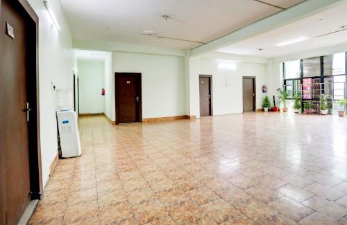 Vasundhara Hotel | Super Hotel O Shakun Palace