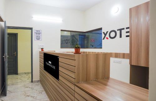 HSR Layout Hotel | Super Hotel O XOTEL Near HSR