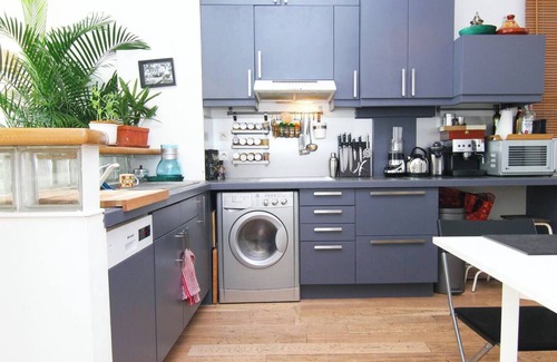 Quartier Saint-Ambroise Apartment | Super Loft with Garden - Marais Paris center -