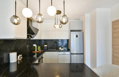 Saints Constantine and Helena Apartment | Super luxury flat for 2 in Deluxe Azur
