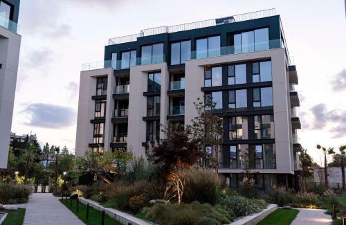 Saints Constantine and Helena Apartment | Super luxury flat for 2 in Deluxe Azur