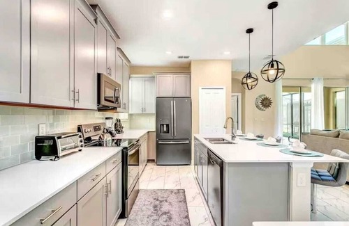 Kissimmee House | Super Neat - Private Pool Hot Tub - Sleeps 17