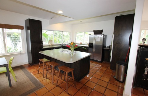 Pupukea House | Super Nice Home Steps To Sand At Sunset Point!