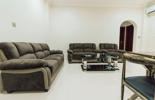 Seeb Hotel | Super OYO 106 Muscat Grand Hotel Apartment