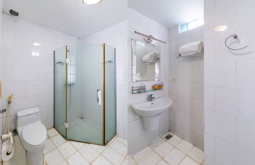 Da Nang City Centre Hotel | Super OYO 266 Golden Gate