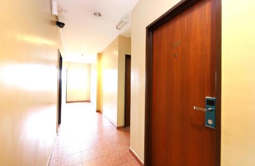 Klang Hotel | Super OYO 447 Comfort Hotel Meru