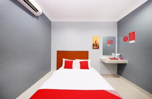 Peramu Permai Hotel | Super OYO 720 Corridor Hotel 2
