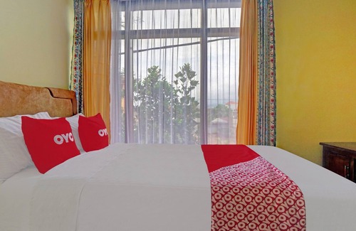 Sidomulyo Hotel | Super OYO 90488 Harwin Homestay