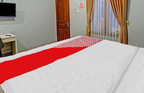 Hargomulyo Hotel | Super OYO 90767 Gm Guest House