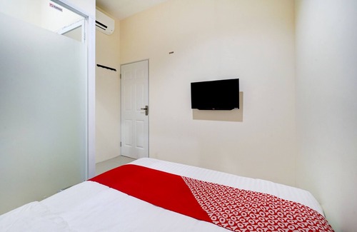 Central Yogyakarta Hotel | Super OYO 90778 River inn Malioboro